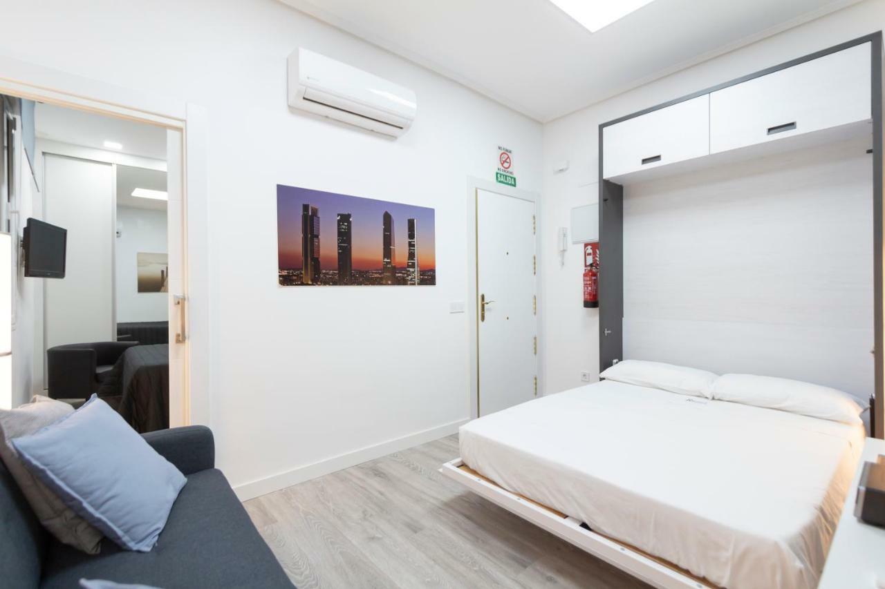 Plaza Mayor Apartment มาดริด ภายนอก รูปภาพ