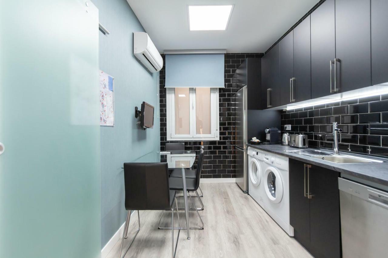 Plaza Mayor Apartment มาดริด ภายนอก รูปภาพ