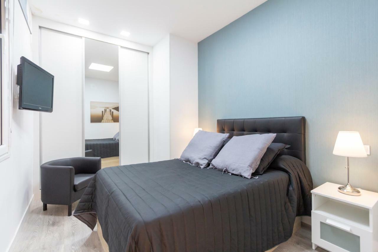 Plaza Mayor Apartment มาดริด ภายนอก รูปภาพ